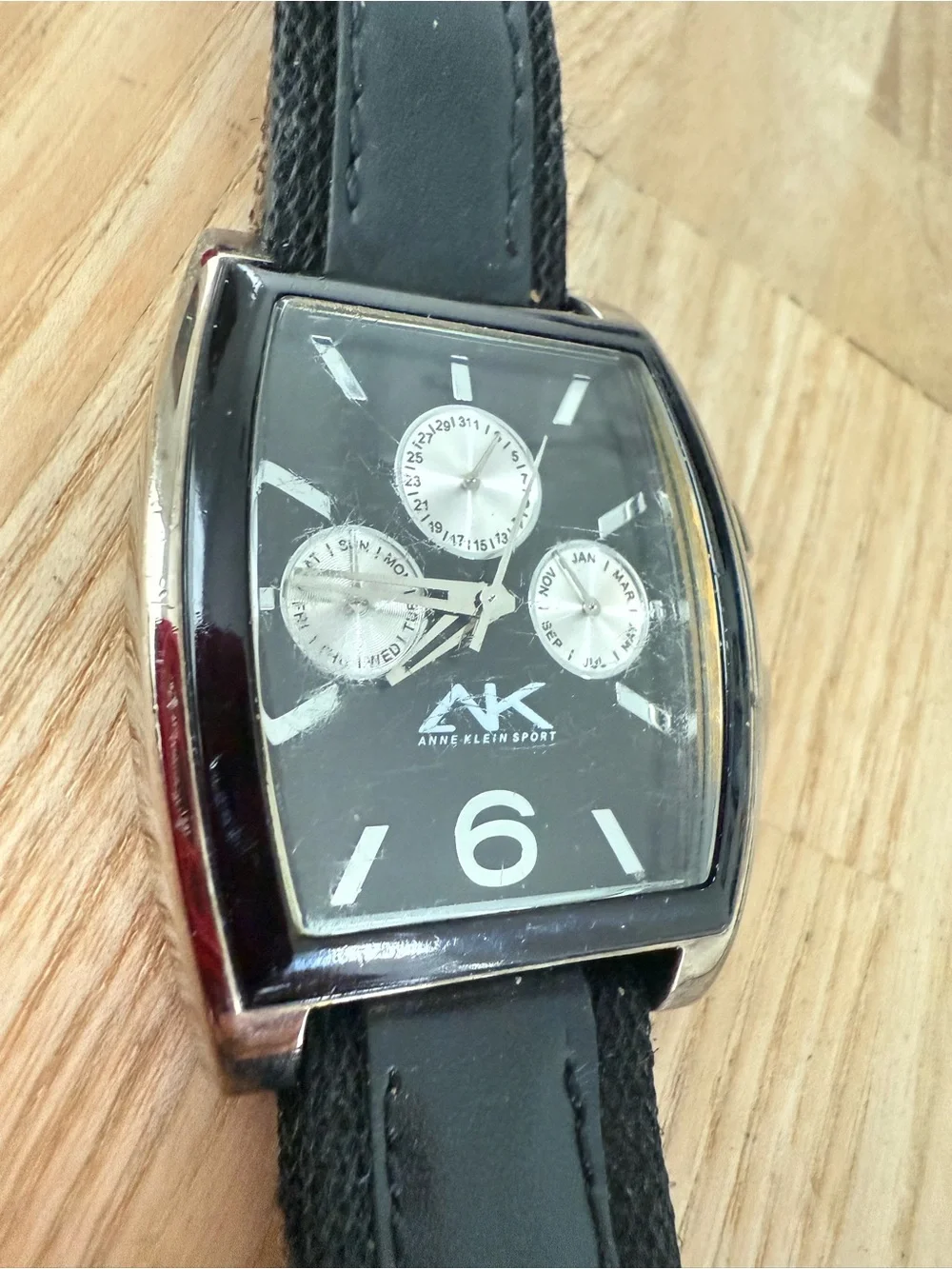 Vintage Anne Klein sport black watch NEW BATTERY